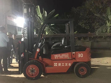 急客戶之所急，永新昌叉車服務(wù)暖人心